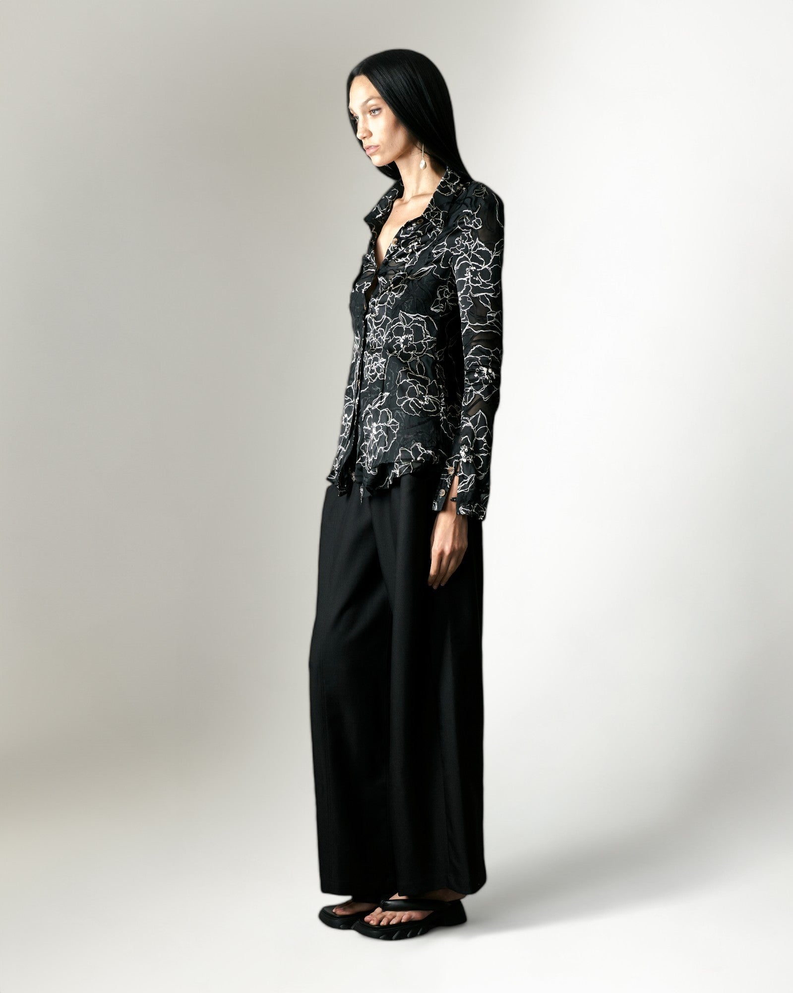 MIDNIGHT LACE NOIR ROSE LAYERED SHIRT