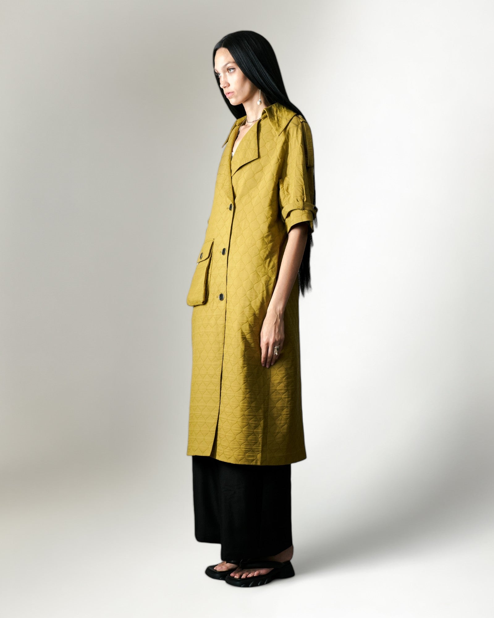 LA LUNETTE WINDOW’ SOLID QUILTED TRENCH COAT