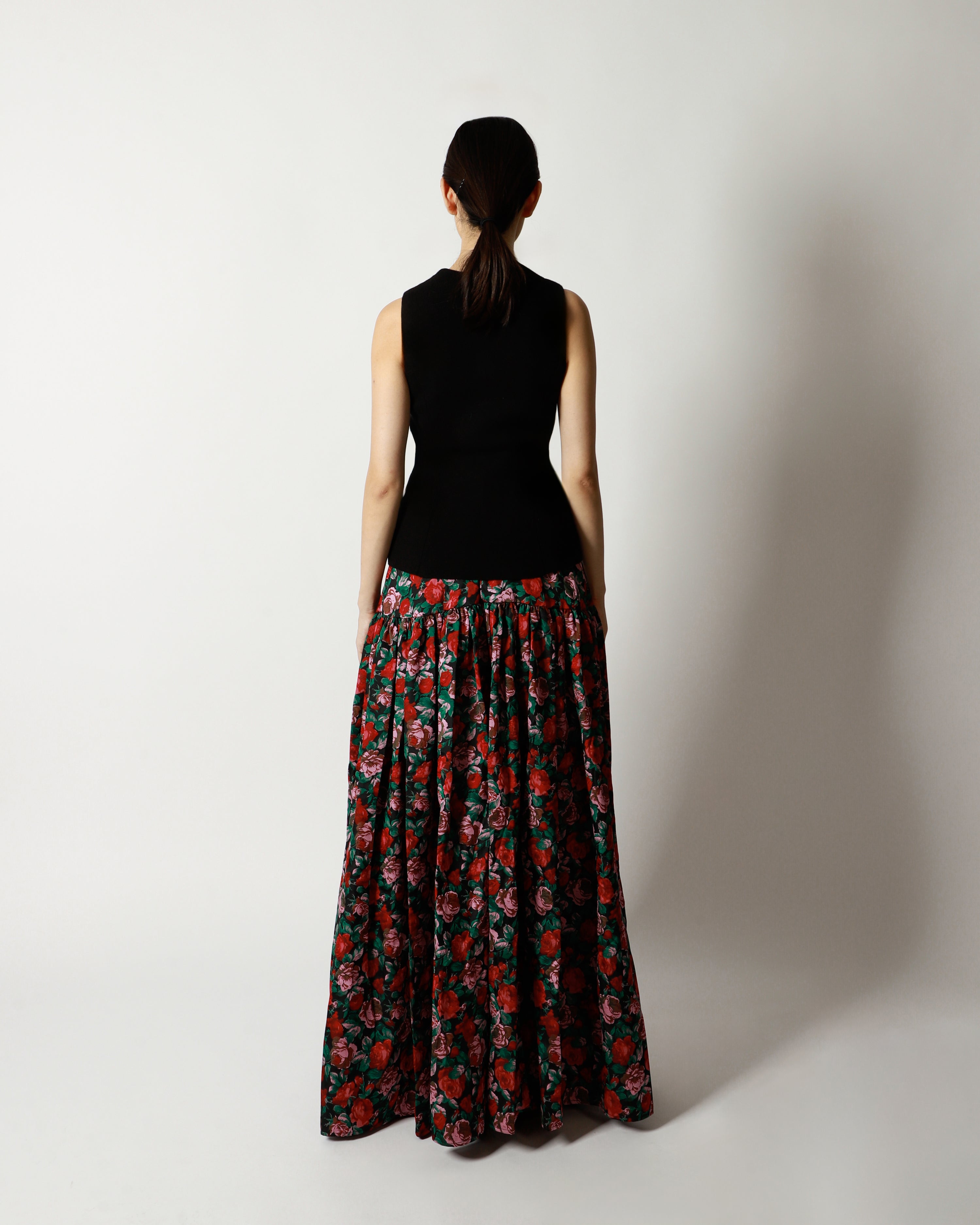 FLORAL NOIR GATHERED HIGH-WAIST DRESS